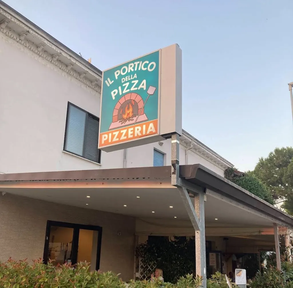 Davide Gasperini_Il Portico Della Pizza a Pisignano_Pisignano_recensione