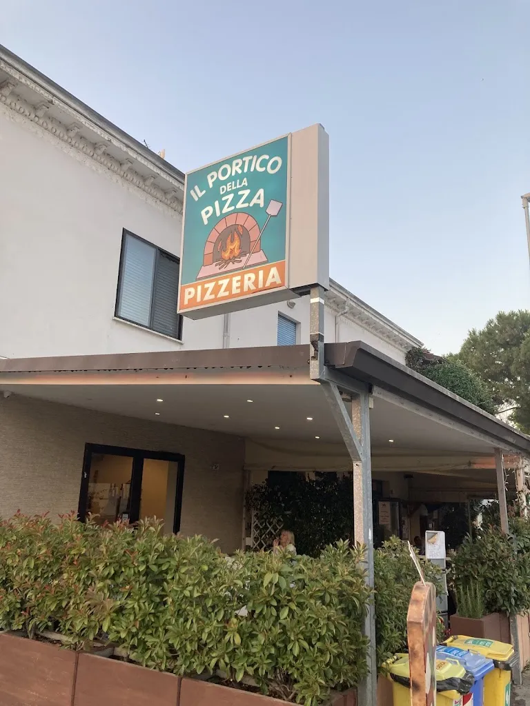 Il Portico Della Pizza a Pisignano_Pisignano_slider_image_1