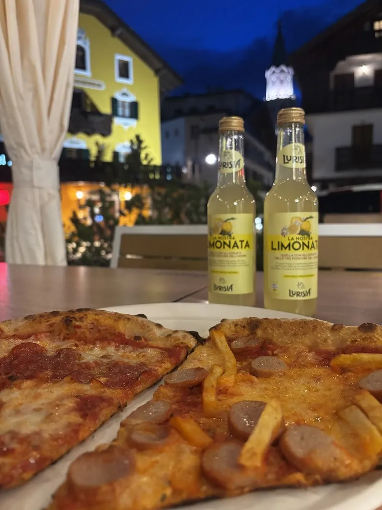 Rashelle Ikigai_Ampezzo pizza_Cortina d'Ampezzo_review