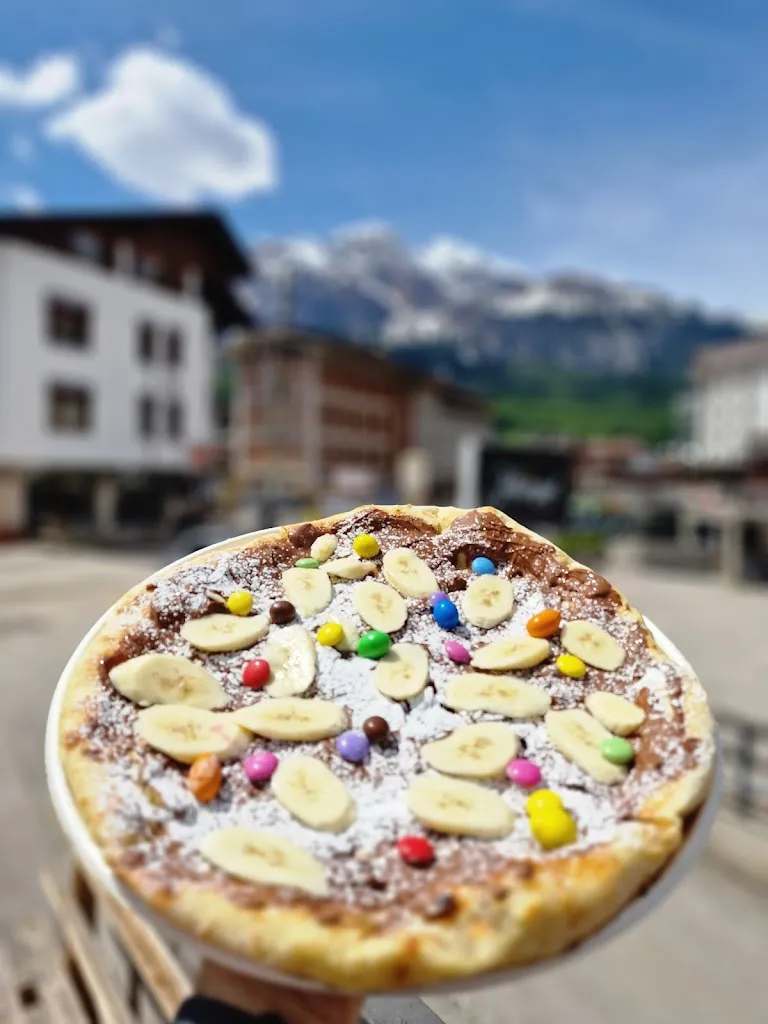 Ampezzo pizza_Cortina d'Ampezzo_slider_image_2