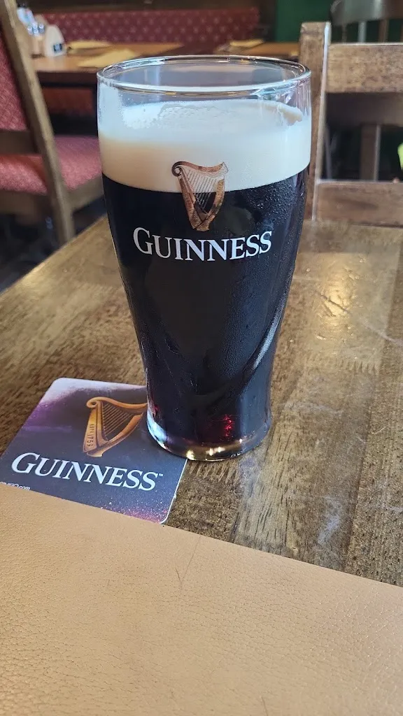 Alberto Massimiliani_Fadò Irish Pub_Dueville_review