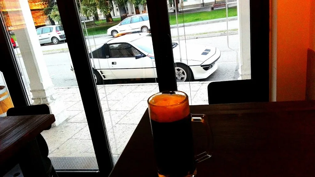 Andy Bettanin_Industrial PUB Dueville_Dueville_review