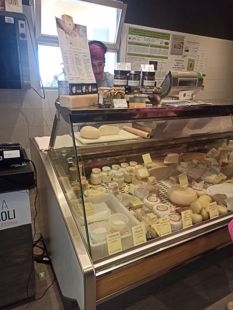 Paola Palmiotto_Malga Faggioli_Erbezzo_review