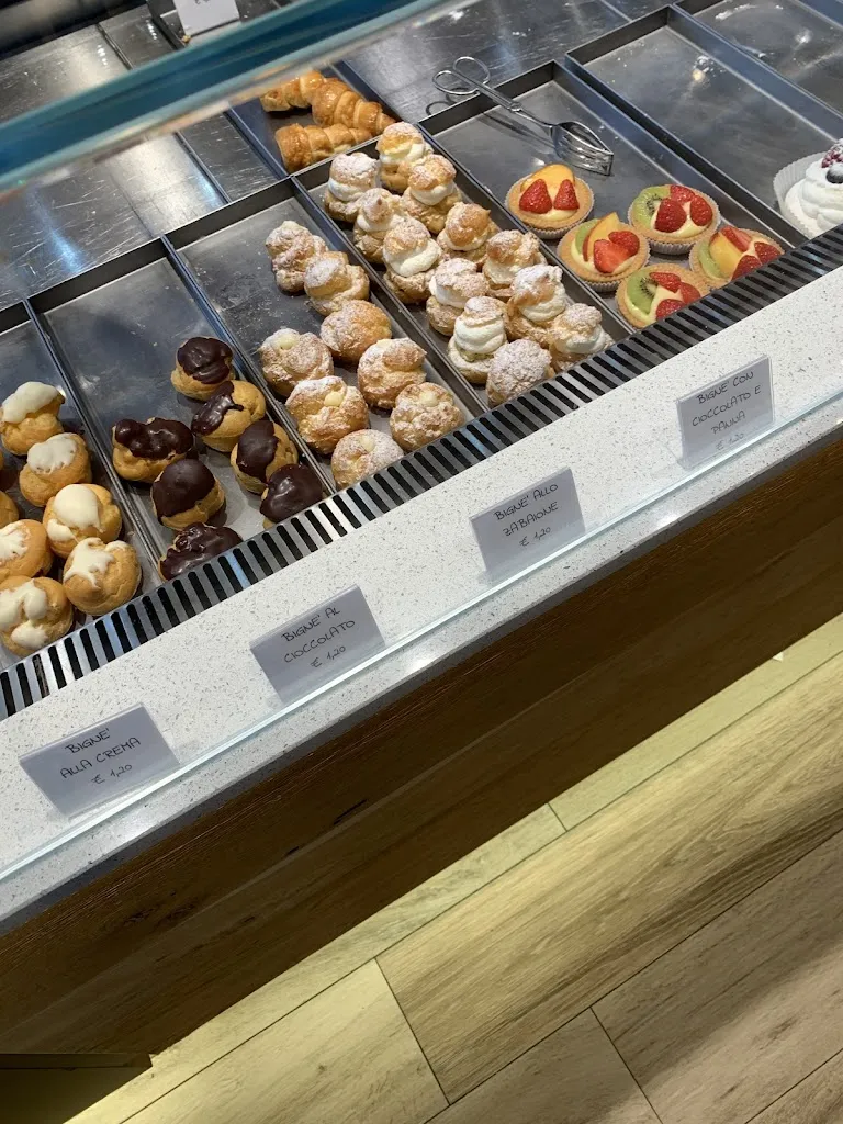 Dario Ruggeri_Massella Attilio And Fabio Snc_Erbezzo_review