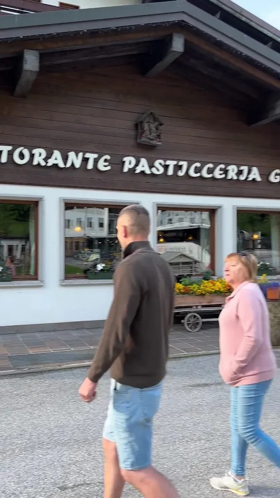 Ristorante Stella Alpina_Falcade Alto_slider_image_2