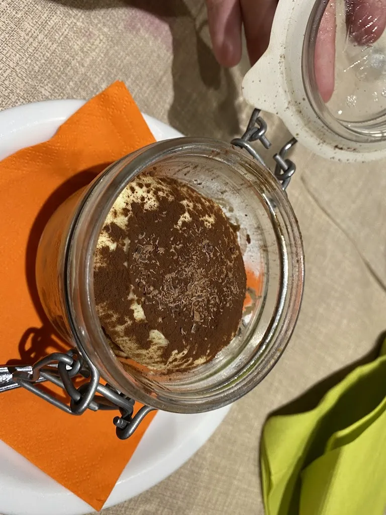 Stein Grubben_Terrazza-Bar L'Aivaz_Falcade Alto_review