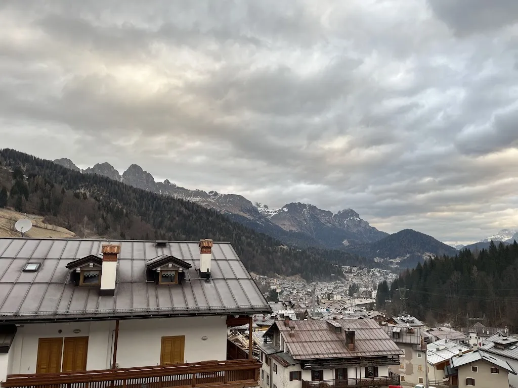 Frederik Sorang Kjær_Albergo Ristorante La Montanara | Pizzeria Ipiza_Falcade Alto_review