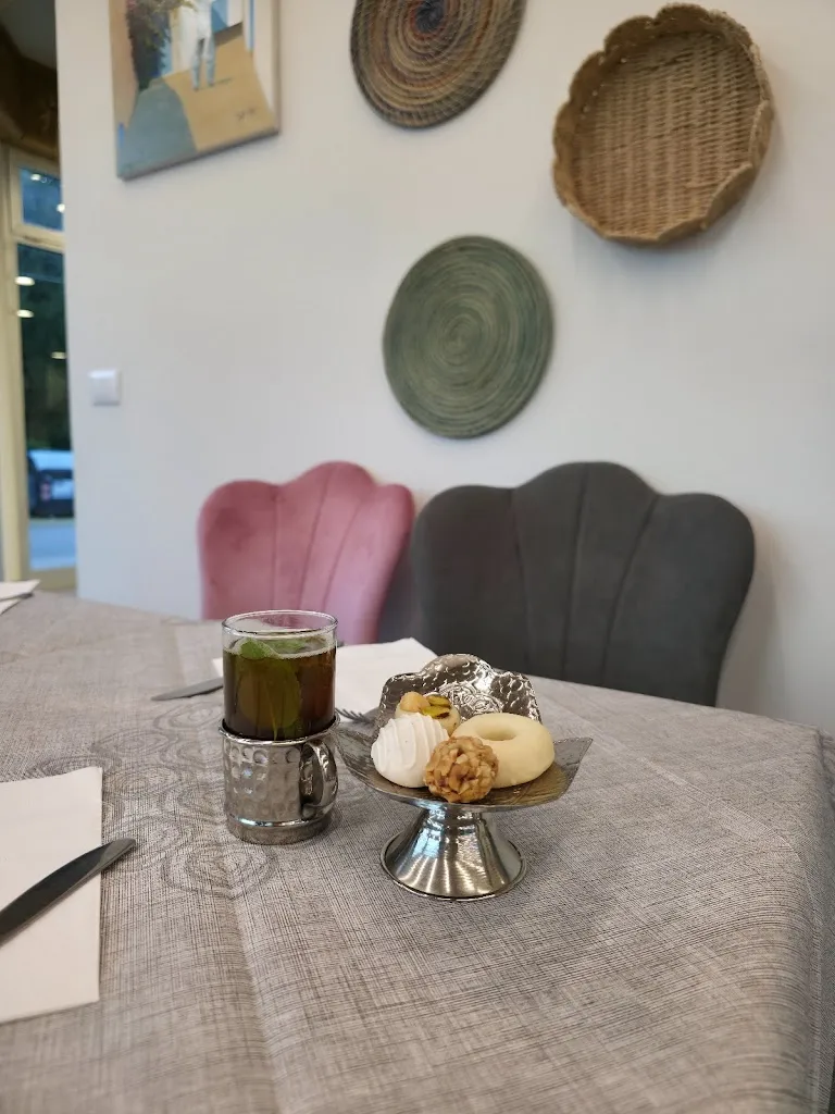 amira benhammouda_Ristorante Tunisino Lella Baya_Fornase_review