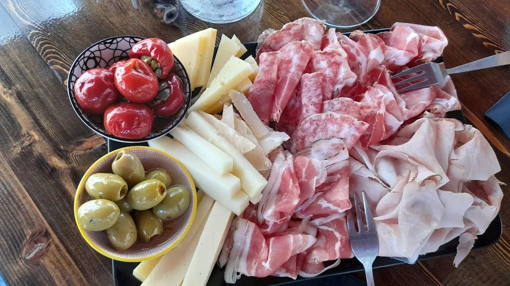 Osteria Mezzaterra_Feltre_slider_image_2