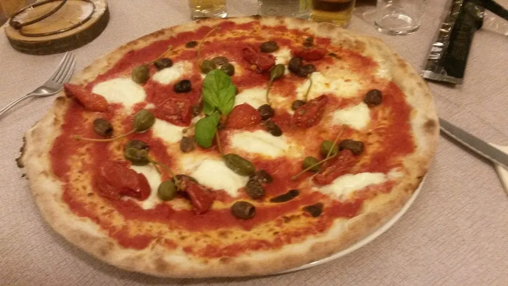 Menu_Pizzeria La Noghera_Feltre_image_5