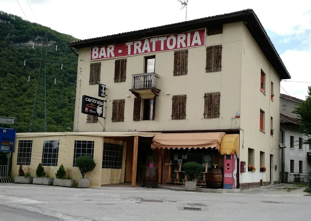 Trattoria Bar Centrale restaurant in Feltre