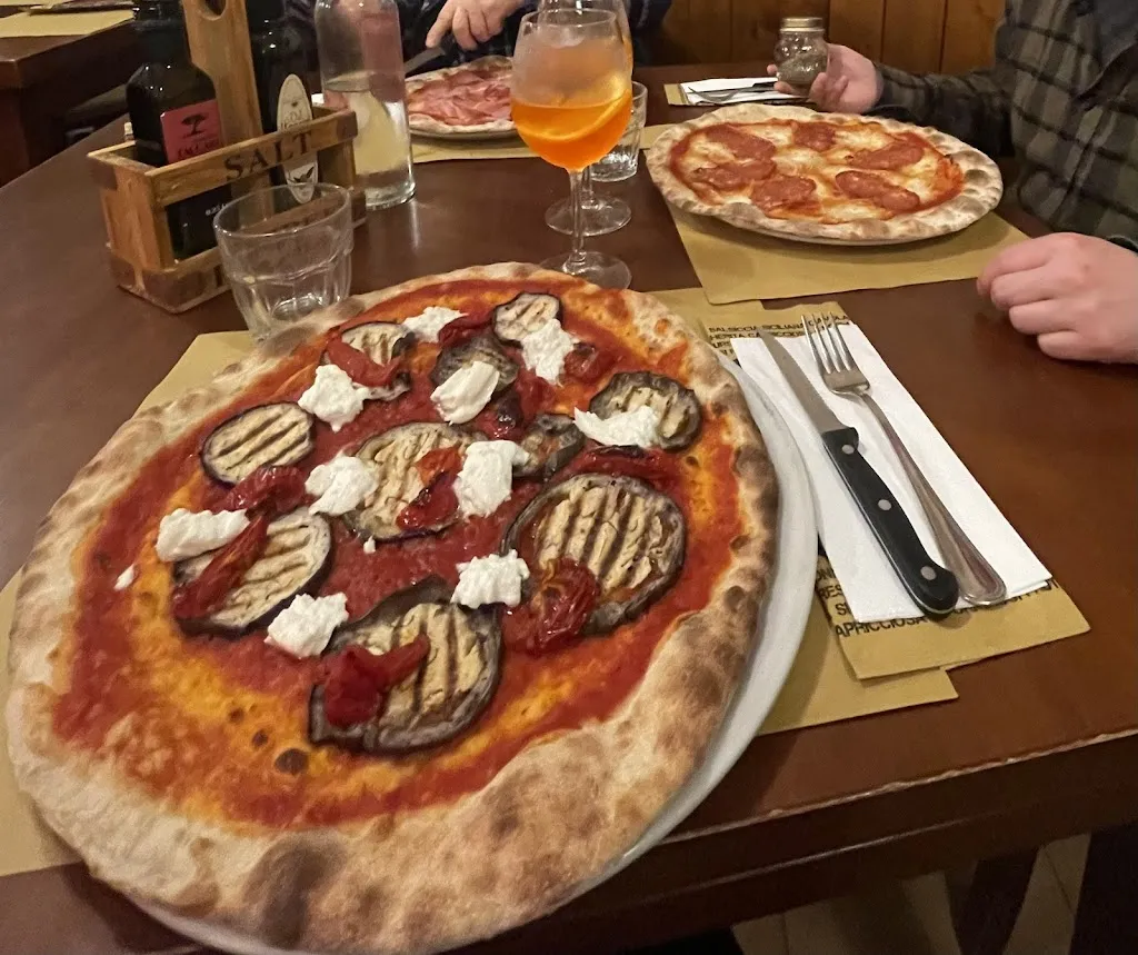 Dorottya-Agota Siko_Birreria La Taverna da Eliseo_Feltre_review