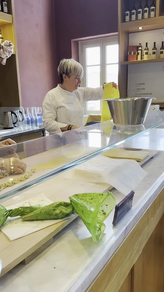 Tala Obeidat_Disguido Osteria di Ugo Alciati_Fontanafredda_review