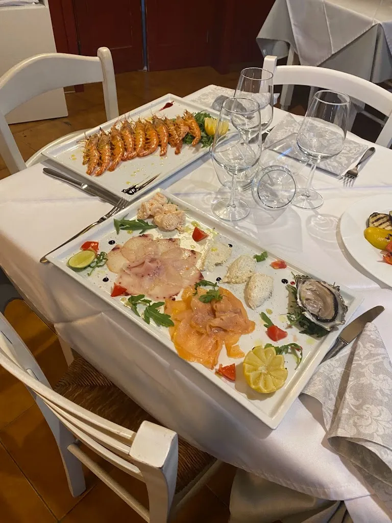 Bar Ristorante Mama Fela S.A.S. di Berroa Raisa_Fontanafredda_slider_image_2