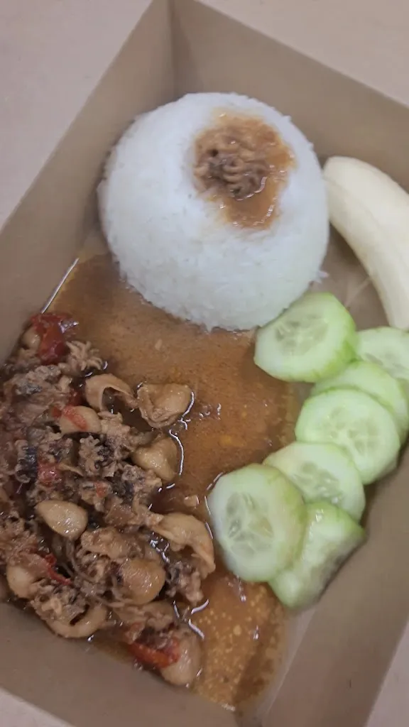 LOLO PINOY GRILL Italy_Fontanafredda_slider_image_2