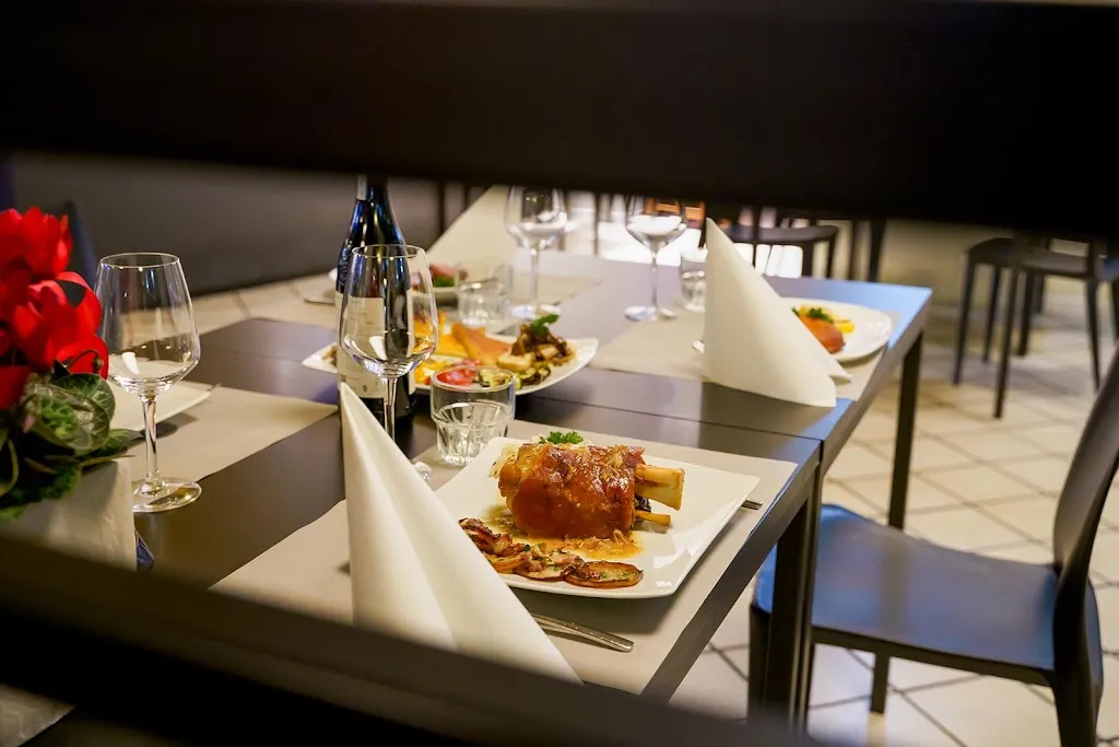 Ristorante Forc-eat (Forcate 1970)_Fontanafredda_slider_image_1