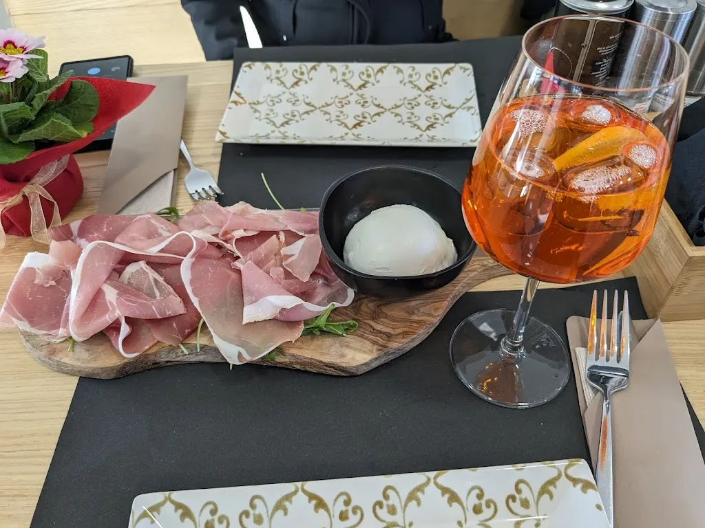 Rigoberto Cintron_Bistrot Zona Rossa_Fontanafredda_review