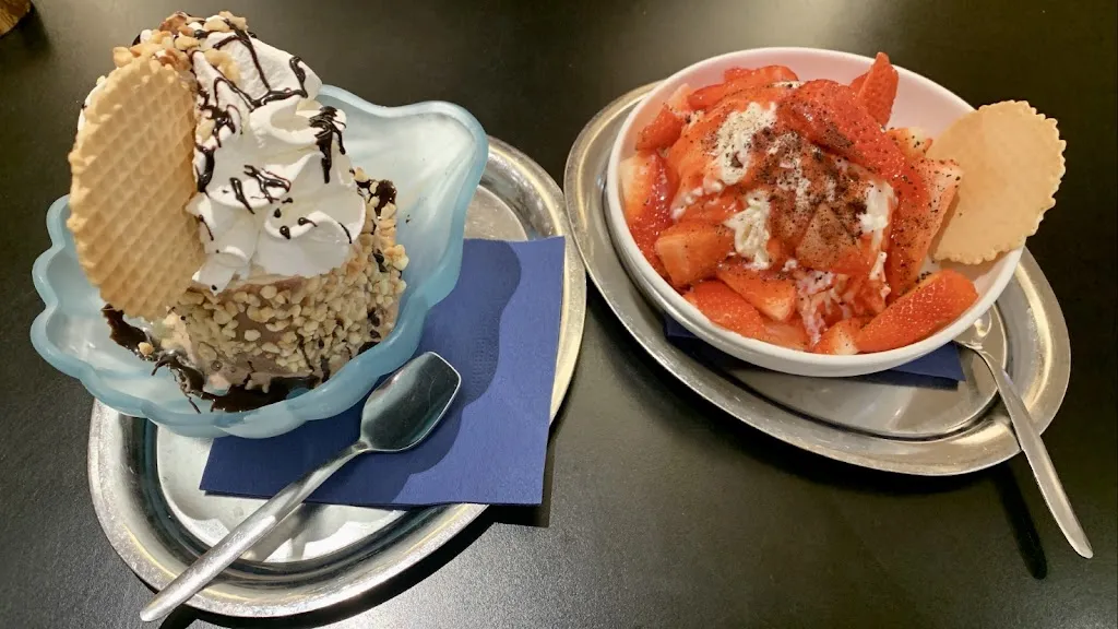 Riza G_Bar Gelateria Centrale_Forno di Zoldo_review