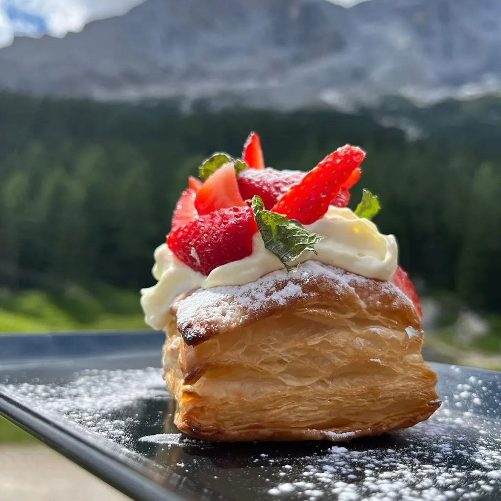 Baita Civetta al casot_Forno di Zoldo_slider_image_2