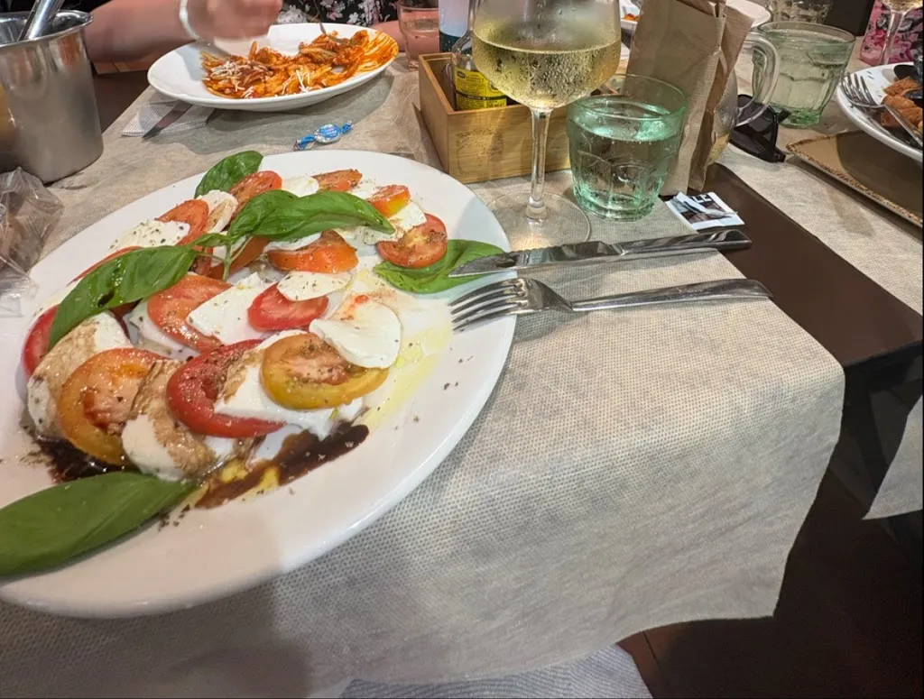 Veni Ni_Meeting Trattoria Pizzeria_Porto Cesareo_review