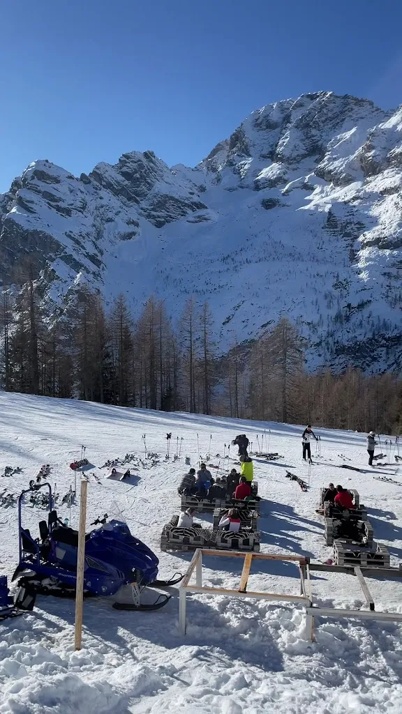 Rifugio Su'n Paradis_Forno di Zoldo_slider_image_2