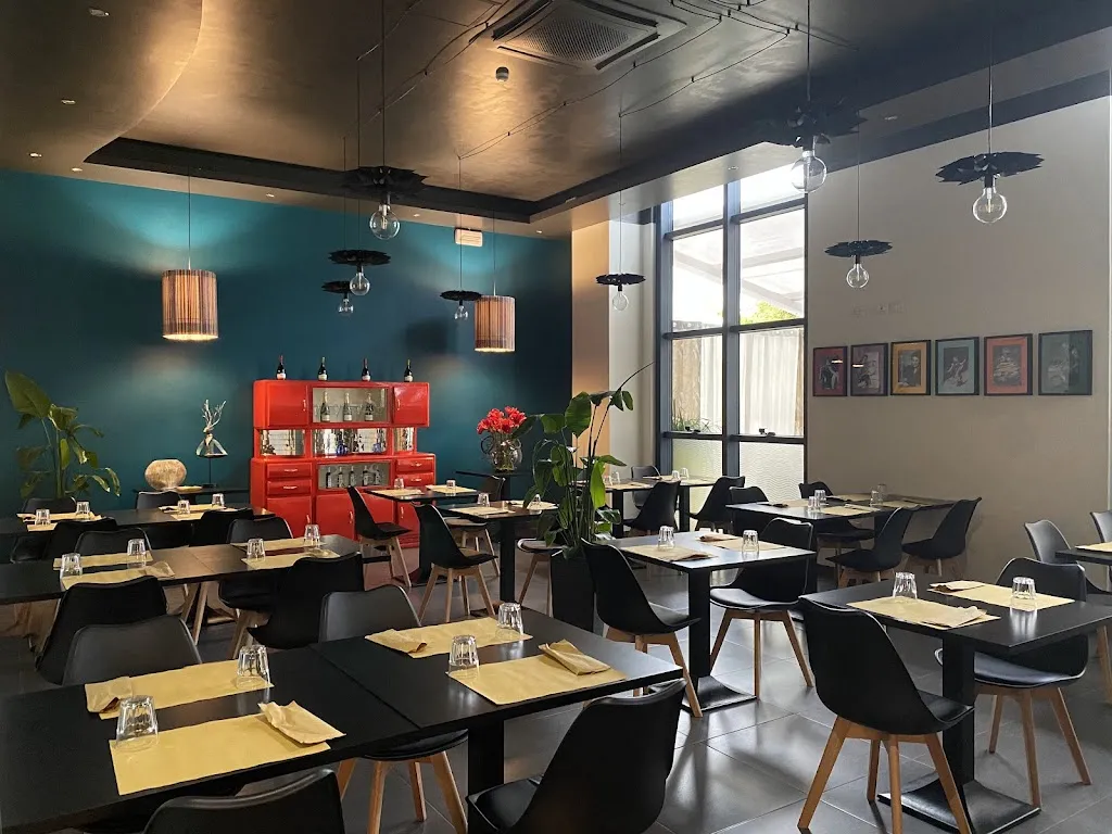 Officina del Gusto Italia restaurant in Fossò