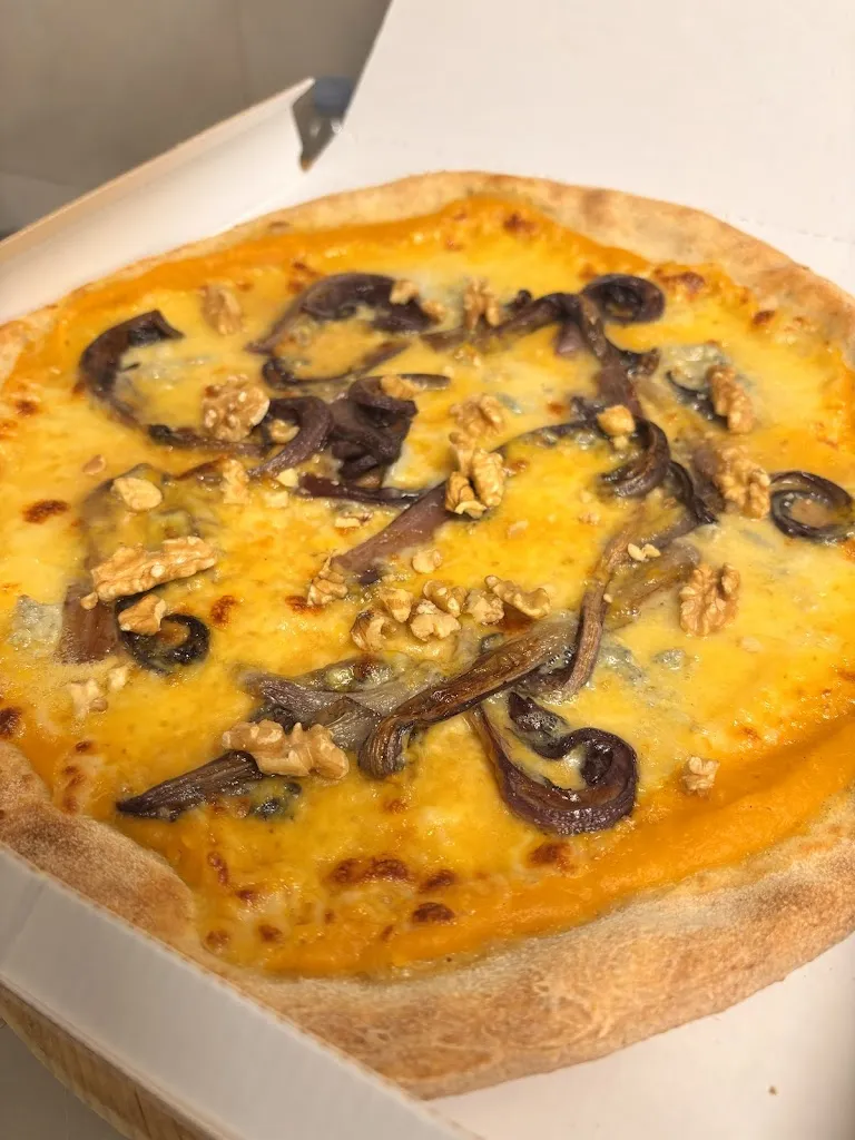 Pizzeria cip & ciop_Fossò_slider_image_3