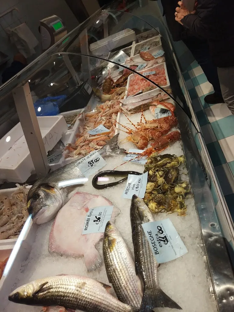 Pescheria Pescotteria_Frescada_slider_image_2