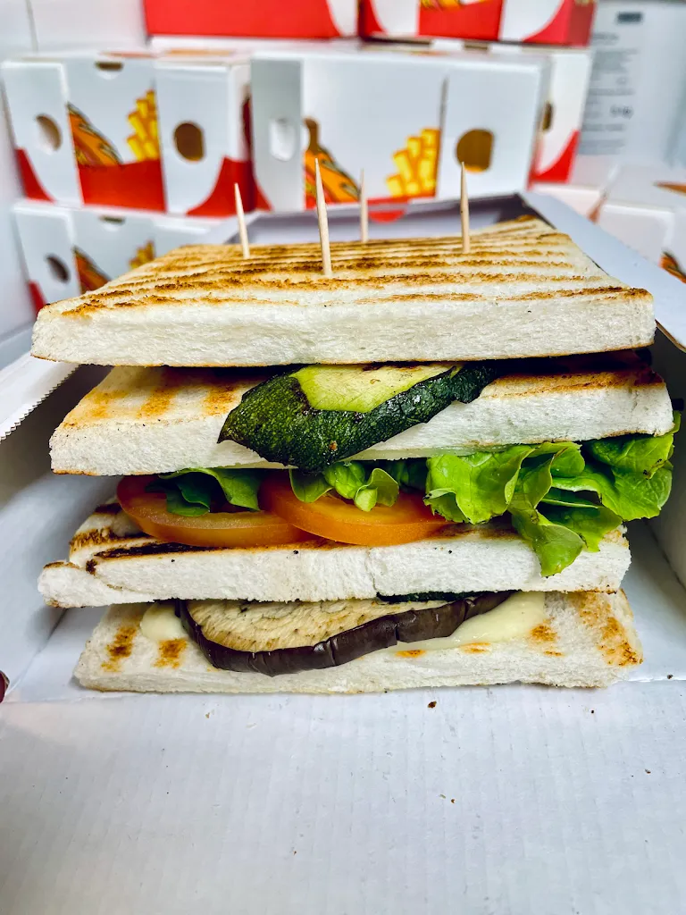 Menu_Ice and Co. Pizzeria e Gelateria_Frescada_immagine_9