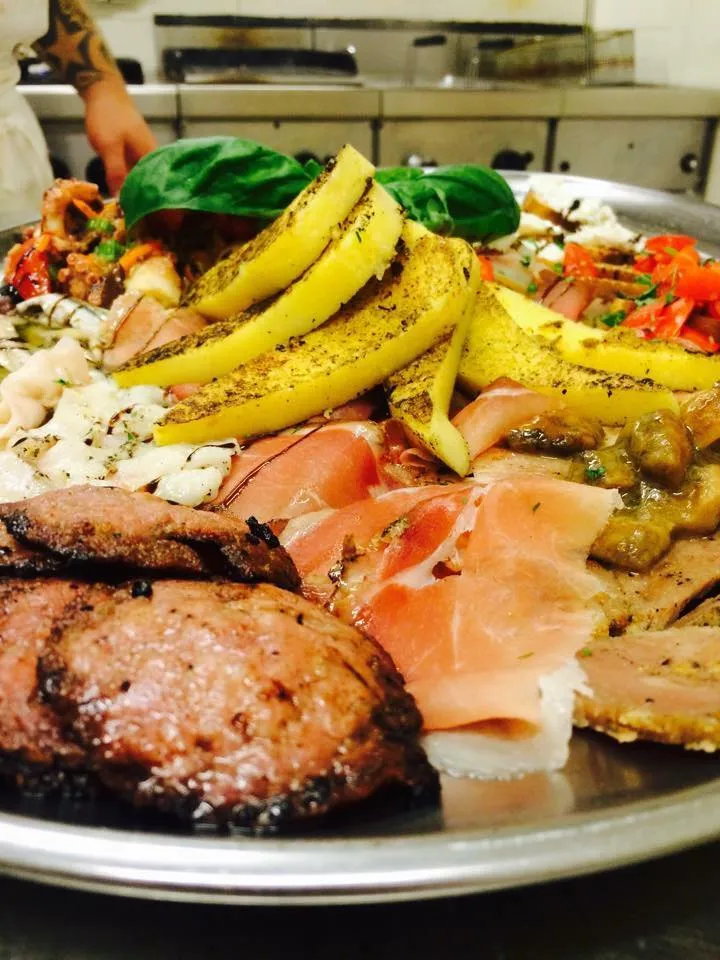 Lanterna Ristorante_Frescada_slider_image_3