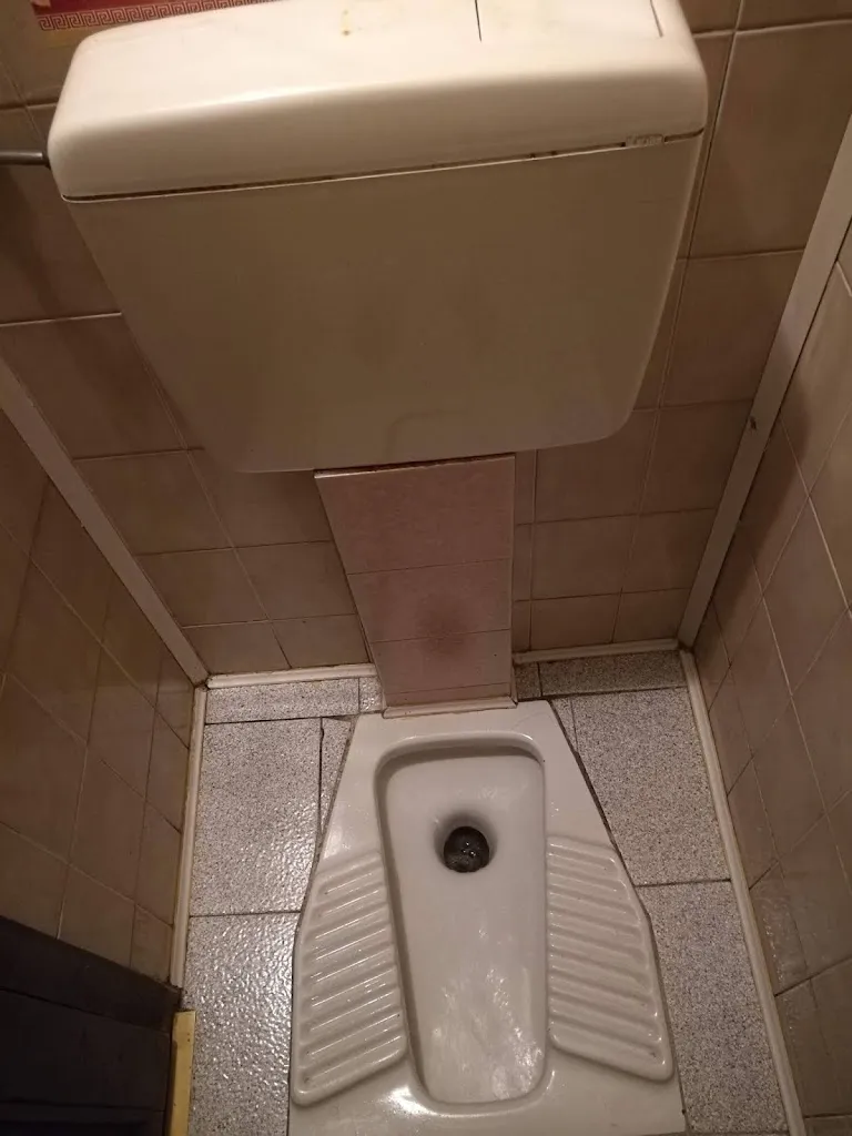 Pierluigi Strafella_Red Devil_Fratta Polesine_review