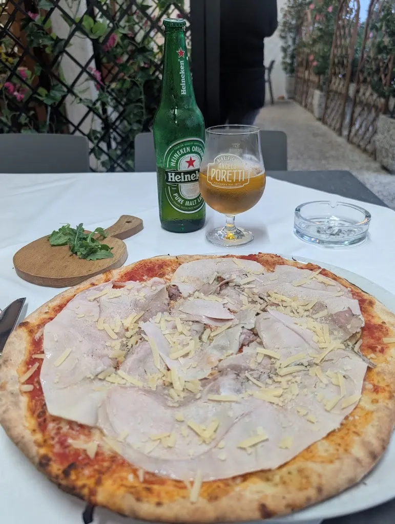 Pizzeria Ristorante La Nuvola_Fossalta di Piave_slider_image_2