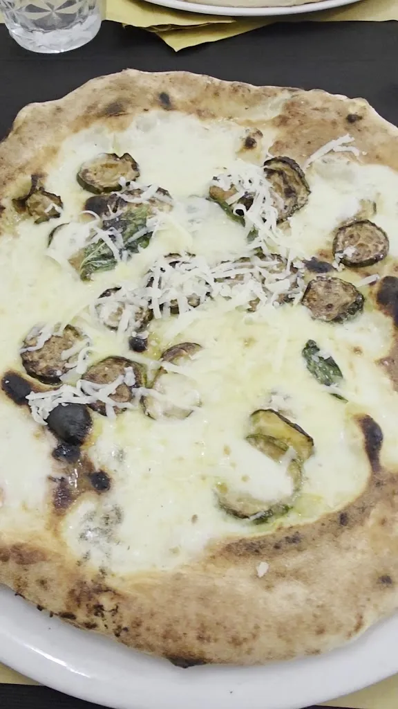 Pizzeria Parthenope 2.0_Porto Cesareo_slider_image_2