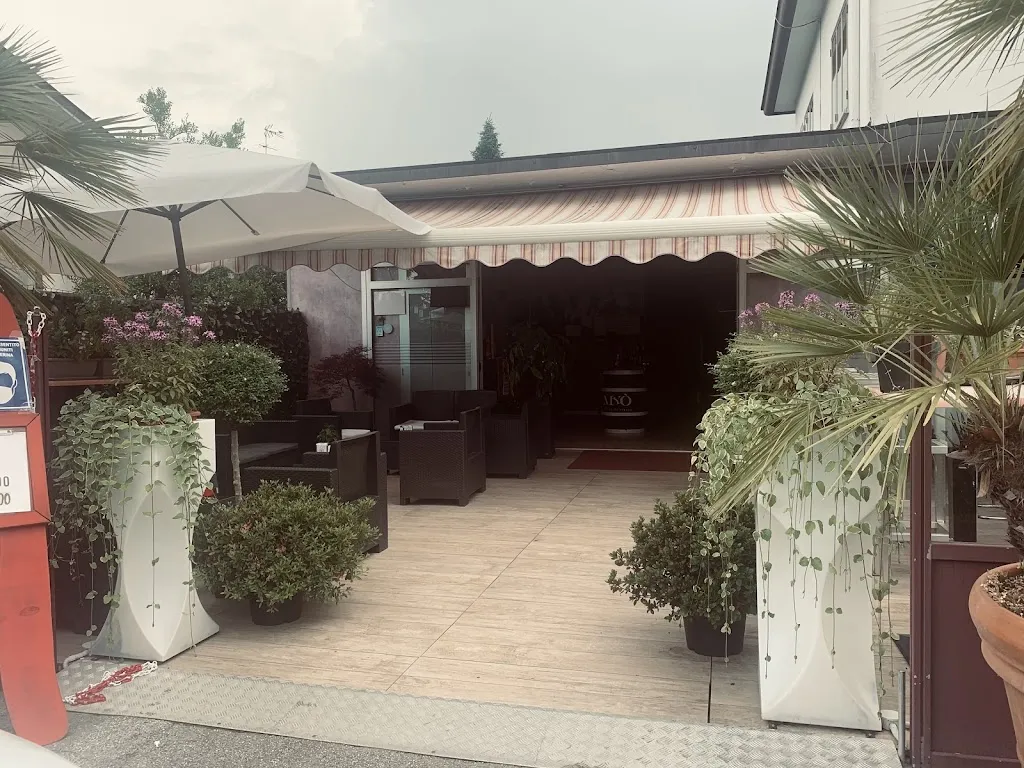 La terrazza millefiori da rosa_Fossalta di Piave_slider_image_3