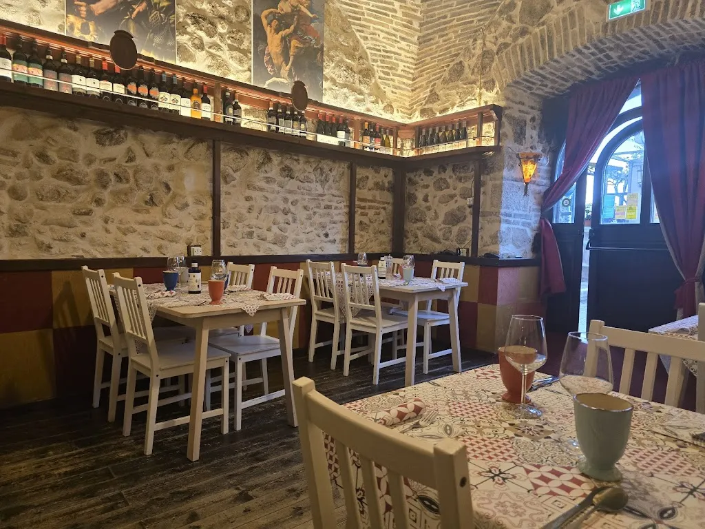 Locanda Madonna delle Vigne restaurant in Celano