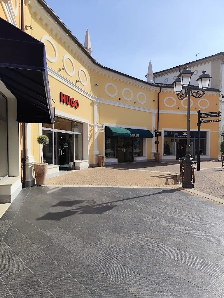 Designer Outlet Noventa di Piave restaurant in Fossalta di Piave