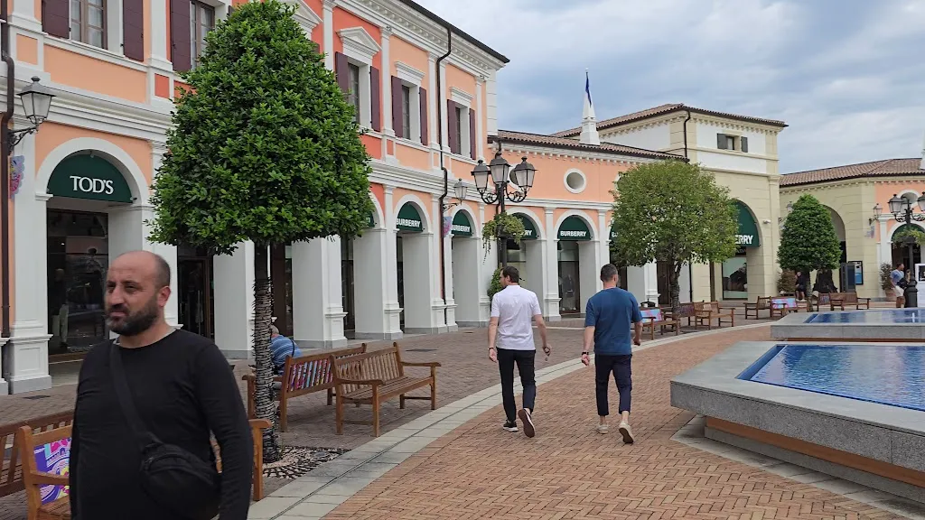 Designer Outlet Noventa di Piave_Fossalta di Piave_slider_image_2