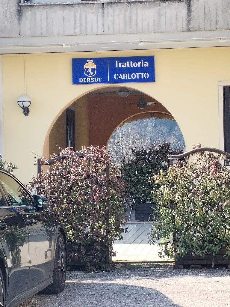 Trattoria Da Carlotto restaurant in Gambugliano