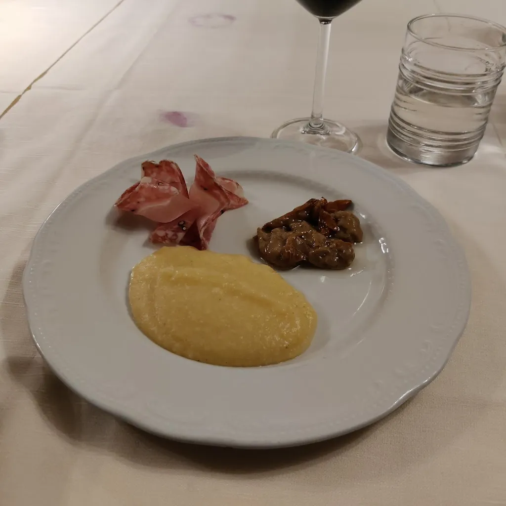 Enrico Iannuzzi_Trattoria Amabile dal 1954_Gambugliano_review