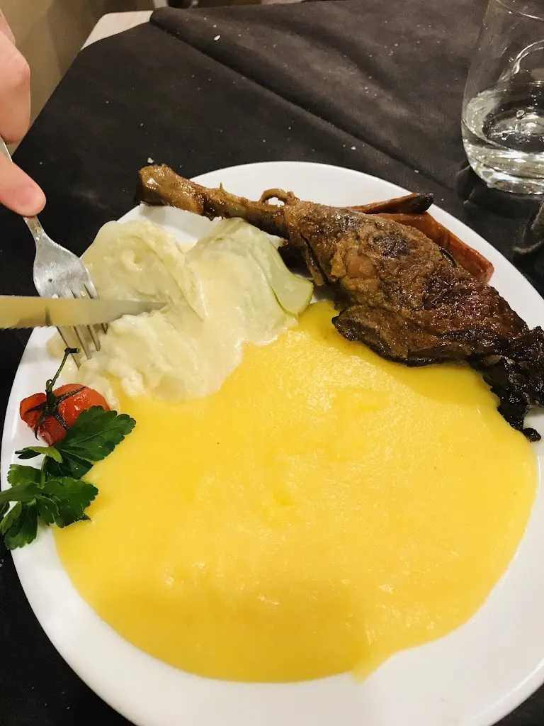 Shifan YANG_La Locanda_Gallio_review