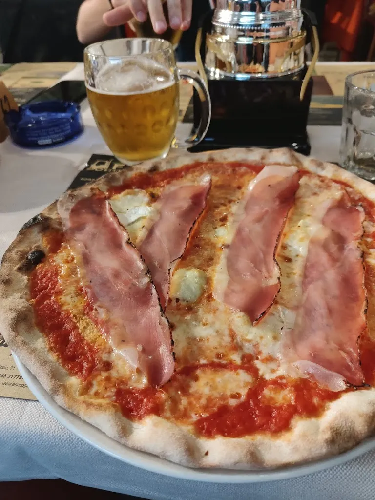 Pizzeria Ristorante Amici Miei_Godega_slider_image_3