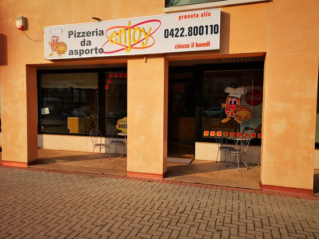Pizzeria da asporto ENJOY restaurant in Gorgo al Monticano