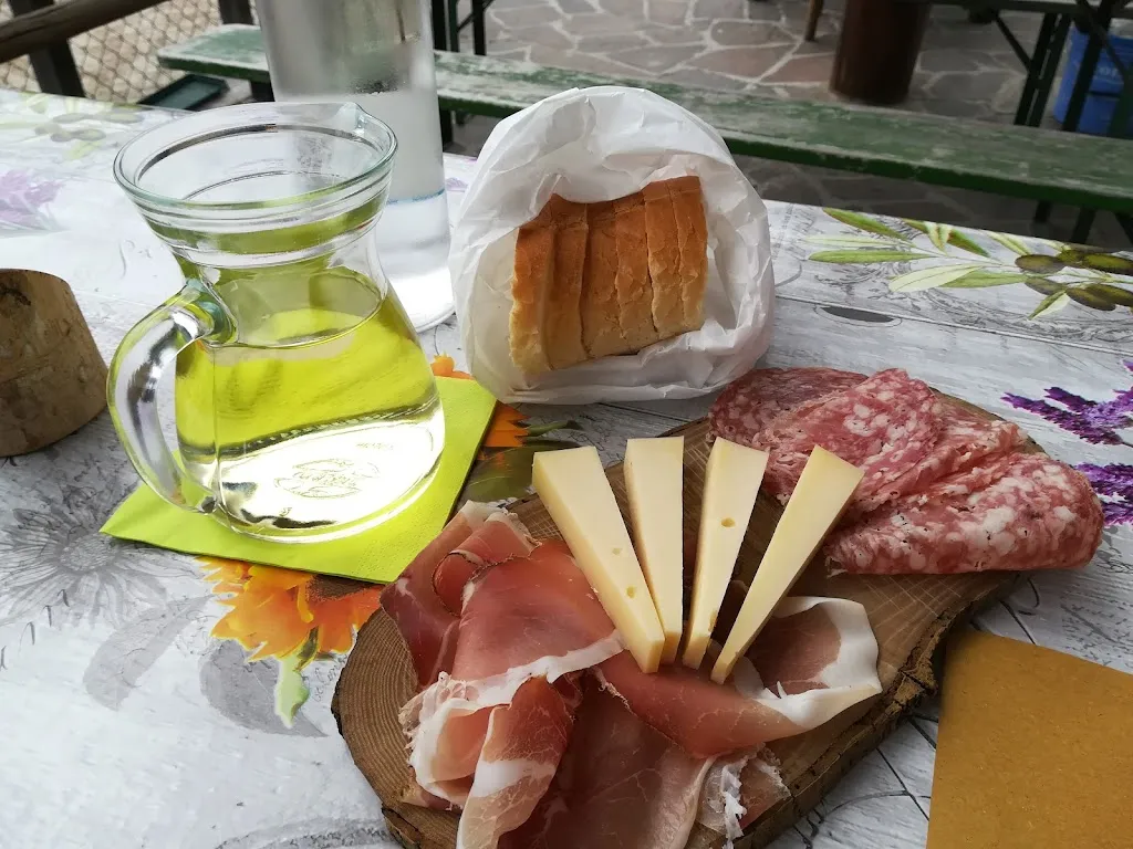 Menü_AURINE SKI DOLOMITI GHEGY RISTOBAR_Gosaldo_Bild_2