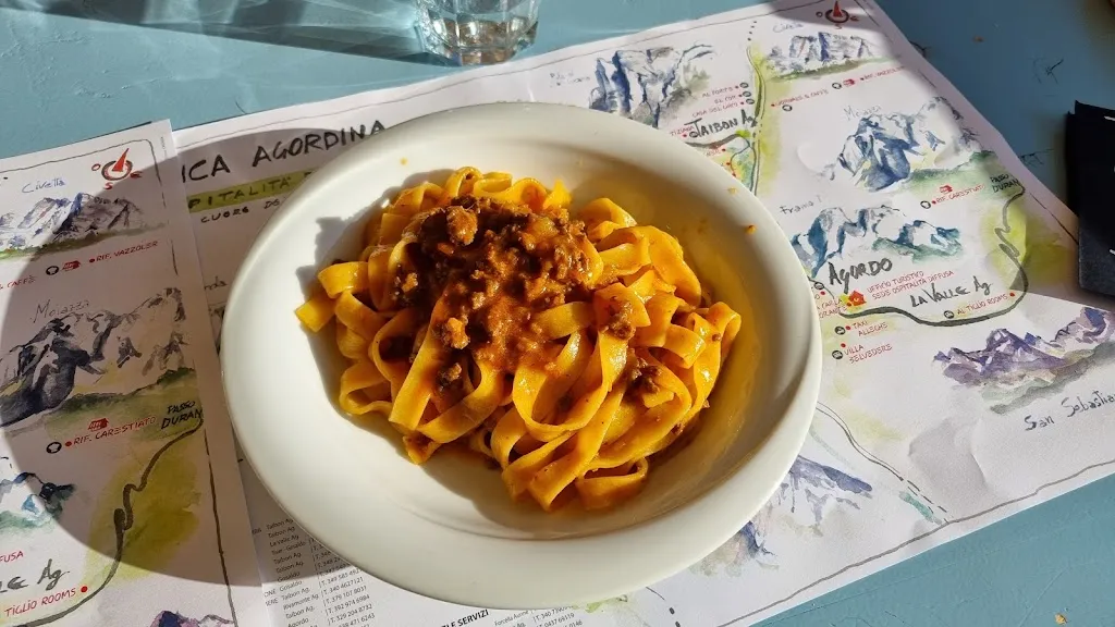 Menü_AURINE SKI DOLOMITI GHEGY RISTOBAR_Gosaldo_Bild_3