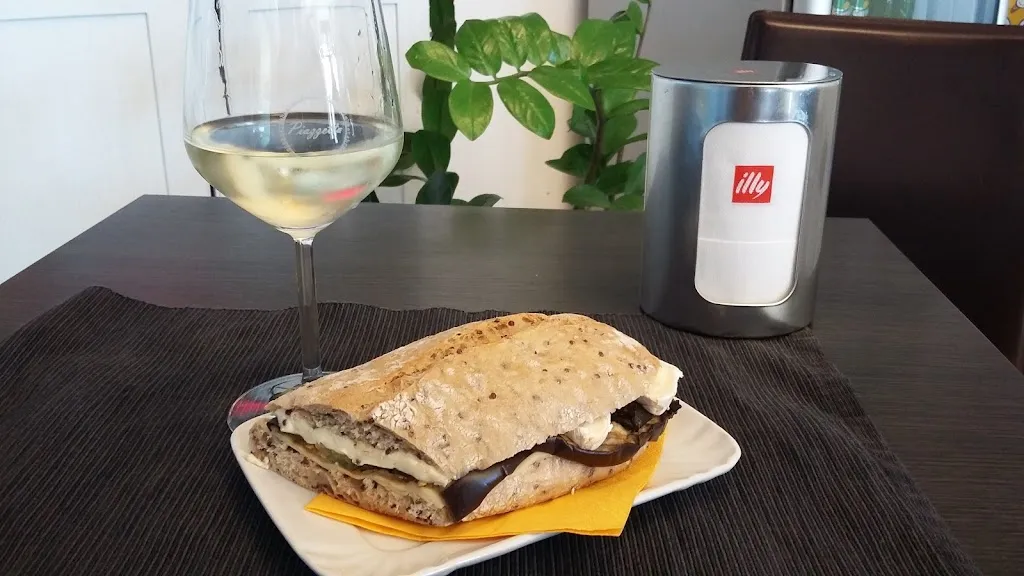 Piazzetta bar_Giavera del Montello_slider_image_2