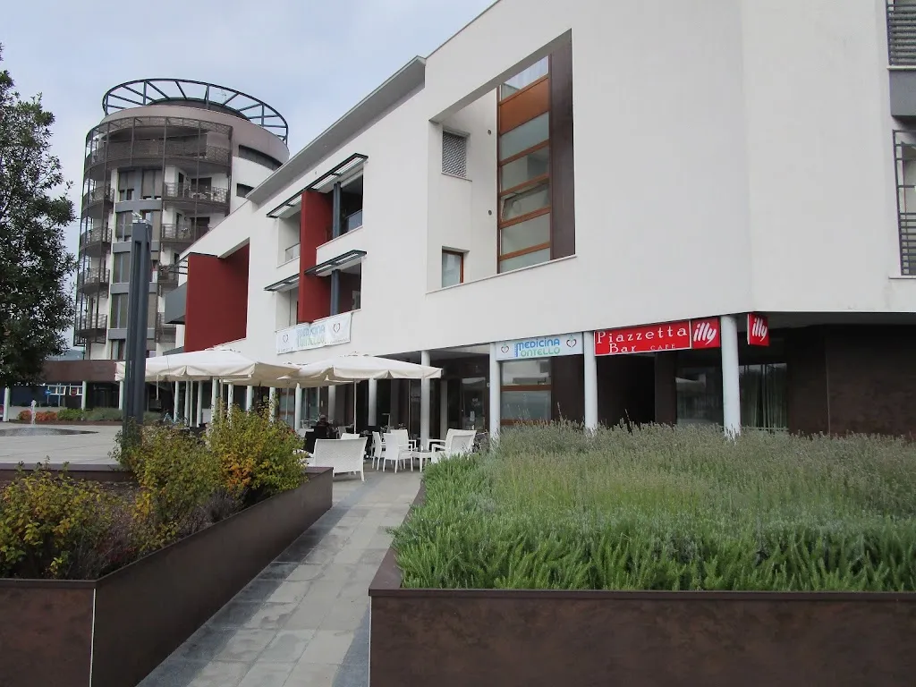 Piazzetta bar_Giavera del Montello_slider_image_3