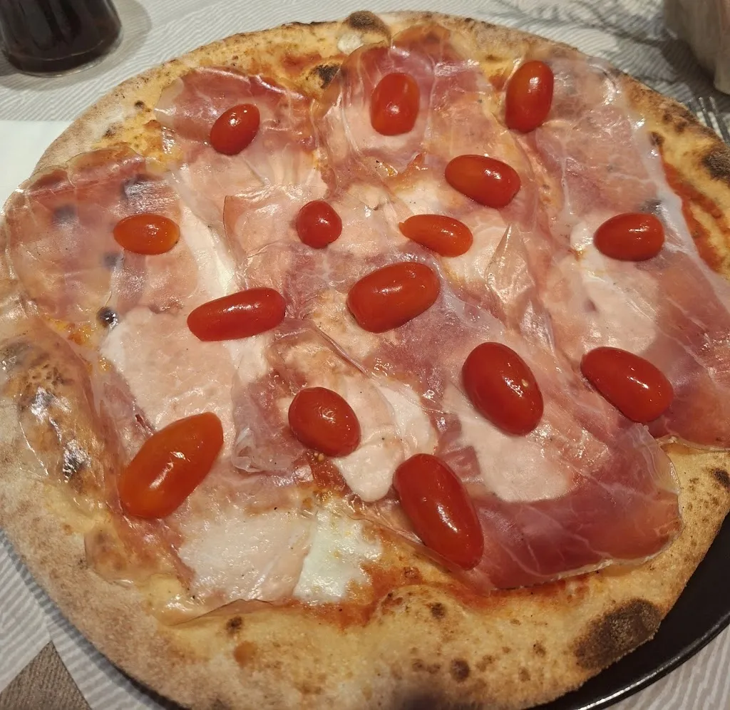 Pizzeria Pavajon_Grignano Polesine_slider_image_3