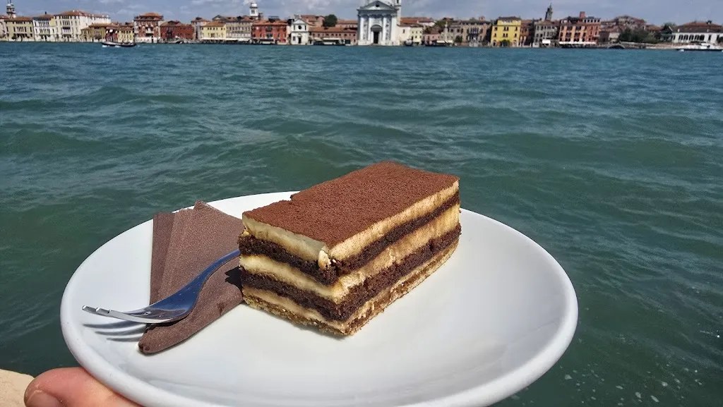 Peter Holley_MAJER Giudecca_Giudecca_Bewertung