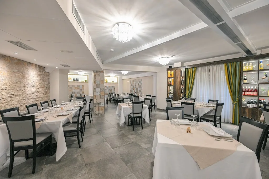 Ristorante La Torre restaurant in Celano