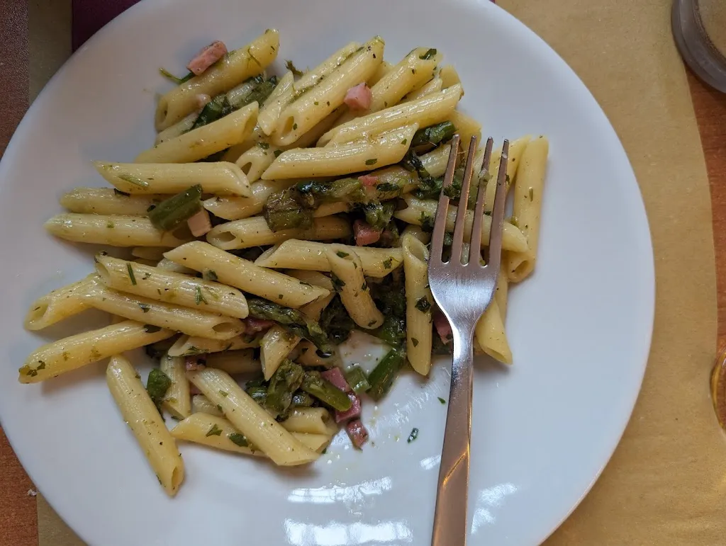 Akhil Hari_Al Pontil Dea Giudecca_Giudecca_review